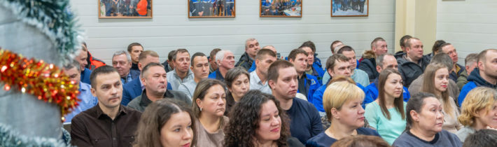 Есть такая профессия — Мир освещать!